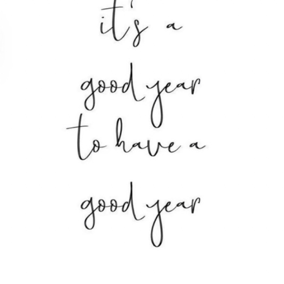 Meet your Posher, Nicole - Picture 1 of 1